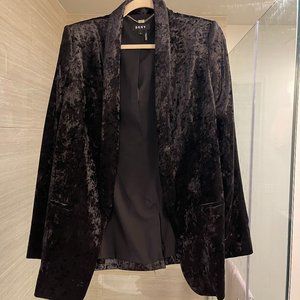 DKNY Women's Elevated Everyday Velvet Sportswear Jacket- Size 10
